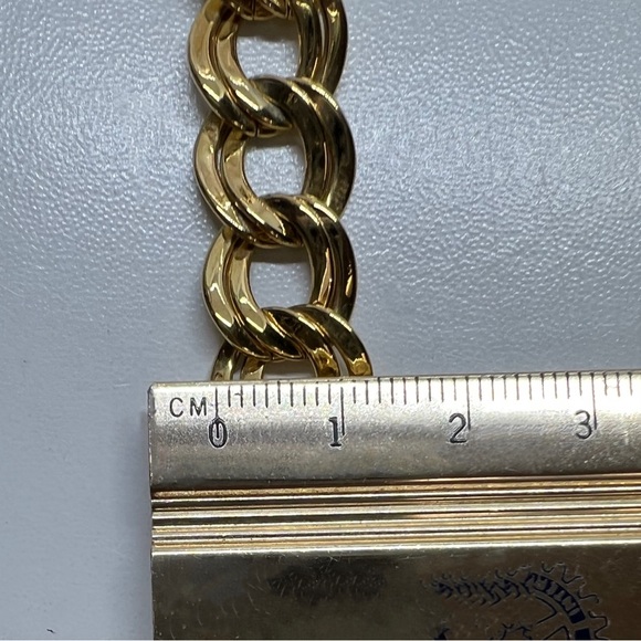 Polished Gold Finish Double Link Flat Curve Necklace - Picture 7 of 8